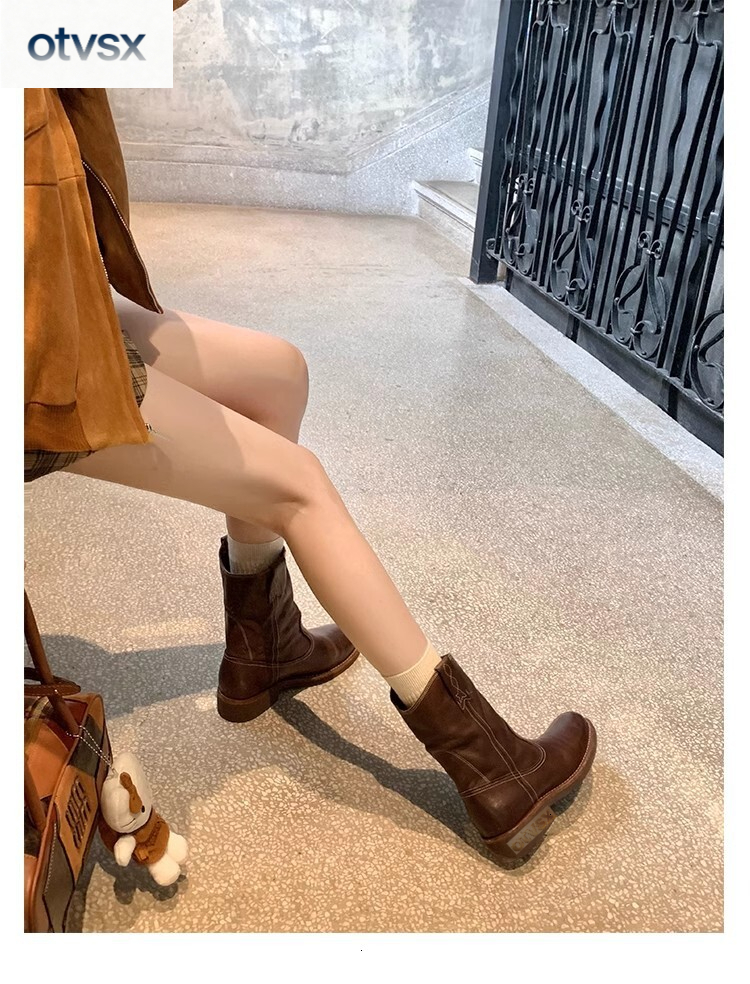 Otvsx French niche design for autumn and winter, paired with leather V-shaped cut Western style boots, thick and elegant luxury women's boots