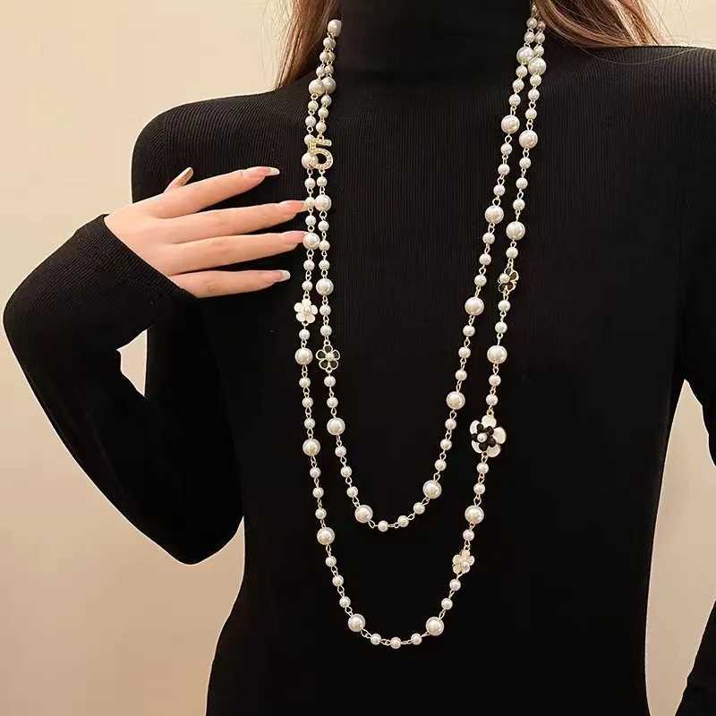 Baroque Pearl necklace Japanese and Korean style number 5 necklace Layered stacked long necklace Exaggerated handmade beaded floXJ251226