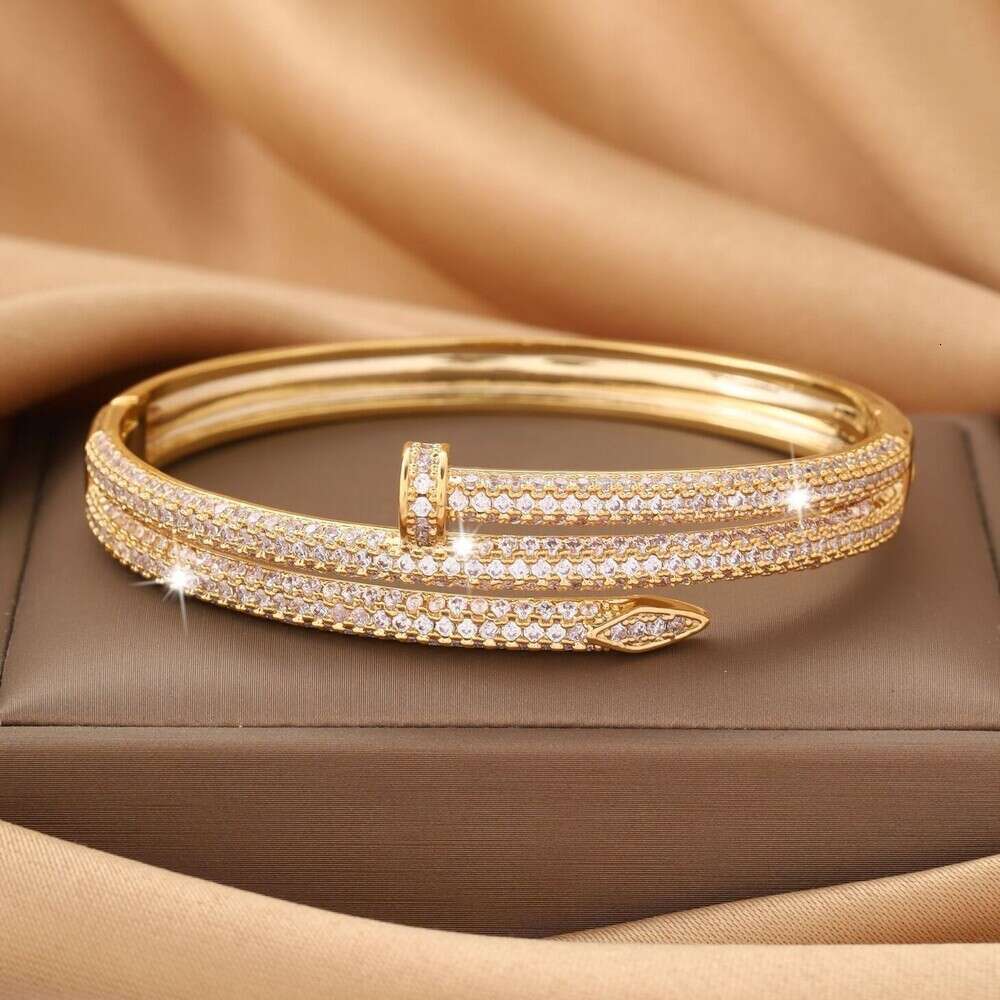 Fashion High-End Bracelet Wristband Light Luxury Elegant Jewelry