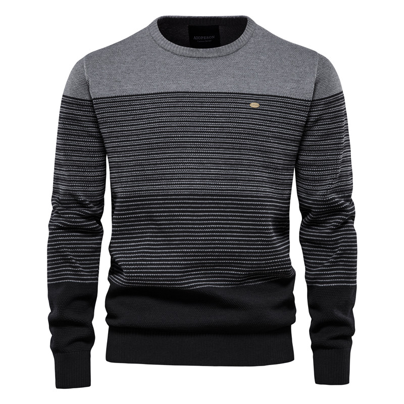 WOZK autumn and winter retro top long sleeved trendy men's sweater slim fit round neck striped men's knitted sweater trend