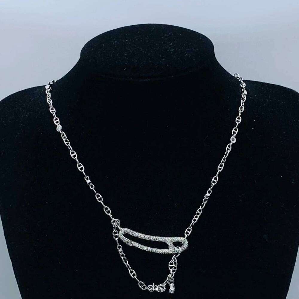 2025 Fashion Classic Necklace Women, Vintage Style Versatile Jewelry, Perfect Gift for Her 25N1226