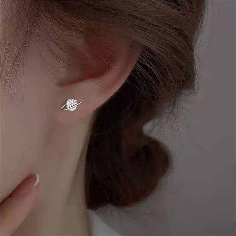 Simple Zircon Star Moon Stud Earrings for Women Gold/Silver Color Asymmetry Ear Pendants Fashion Jewelry 25H1226