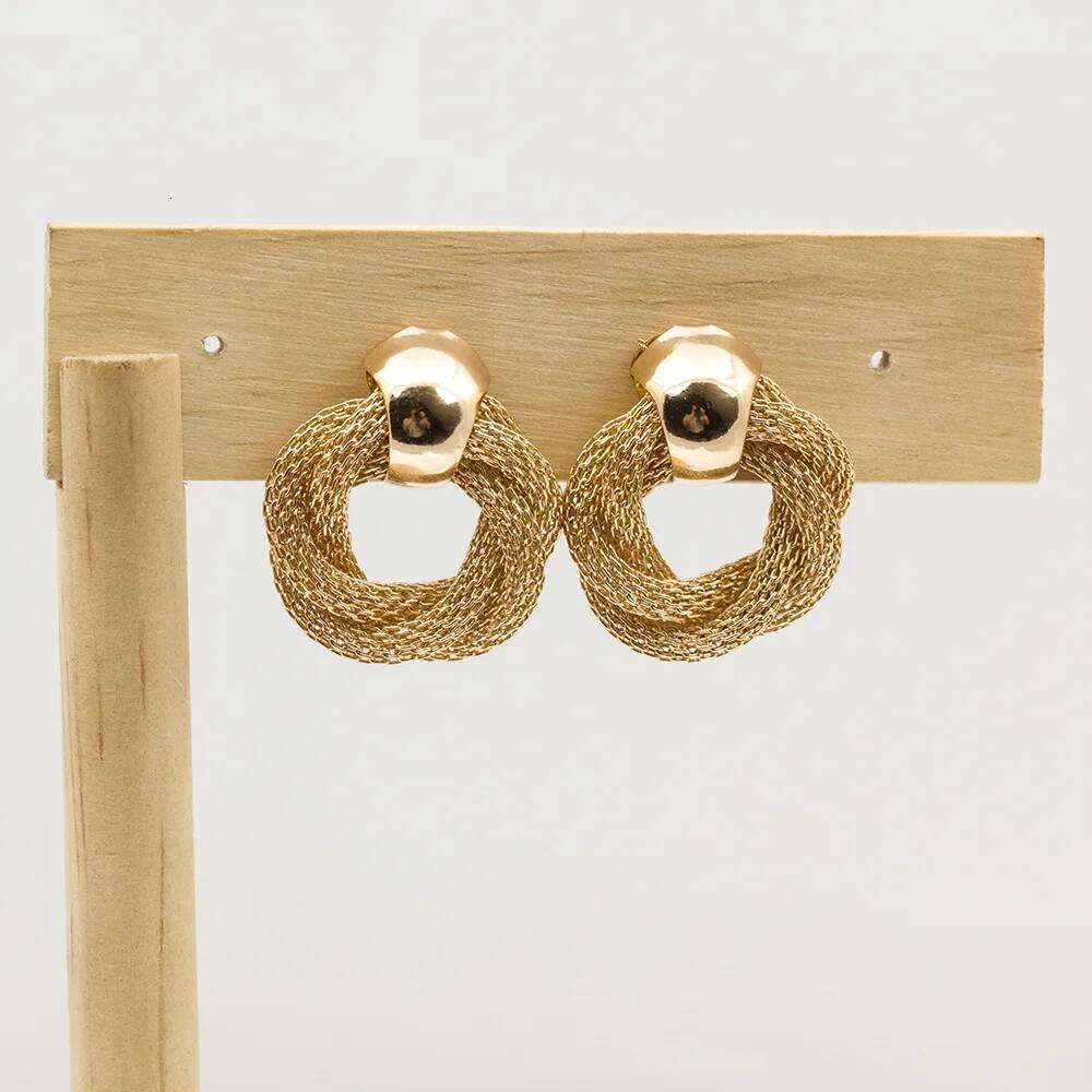 Vintage Metallic Twisted weaving Round Circle Dangle 2025 New Fashion Wedding Party Drop Earrings for Woman Jewelry 25H1226