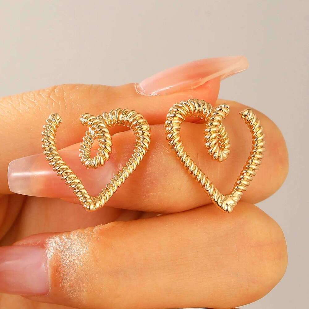 Fried Dough Twists Twisted Heart Twist Thread Light Luxury Retro Euro American Earrings 25H1226