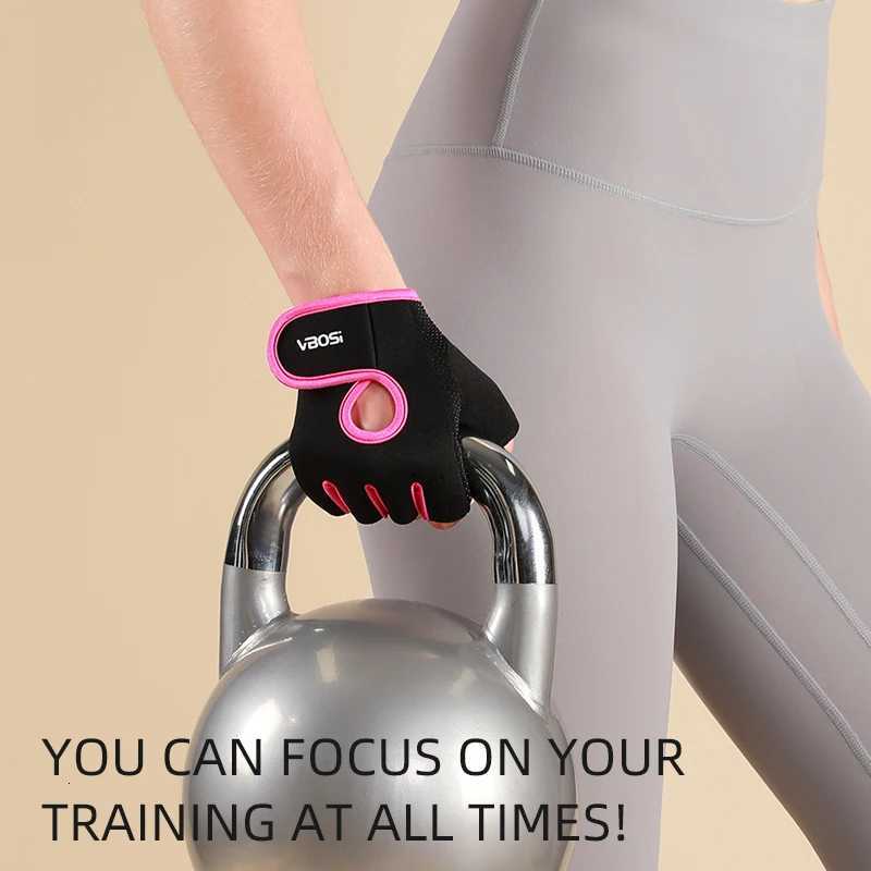 1 Pair Unisex Adjustable Sports Gloves with Anti-slip Silicone Dots for Weightlifting Cycling Squat M251226