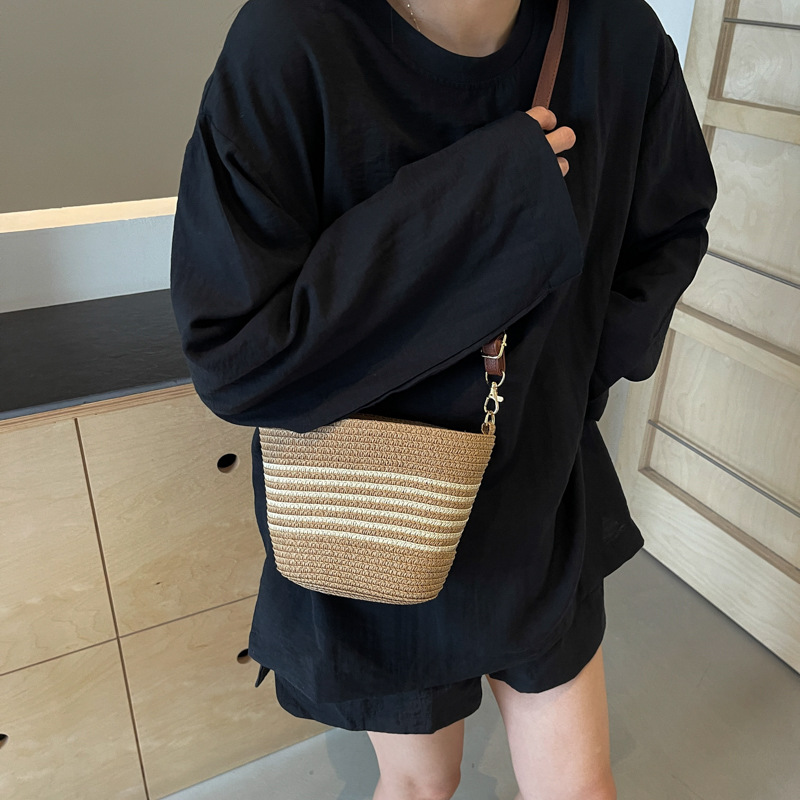 New Retro Stripe Woven Straw Tote Bag, Versatile Beach & Commute Crossbody Bag, Casual Boho Shoulder Purse