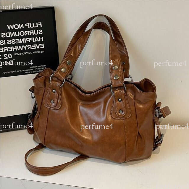 Autumn Winter Large Capacity Cross-Border New Style Women's Versatile Crossbody Casual Shoulder Tote Bucket Bag