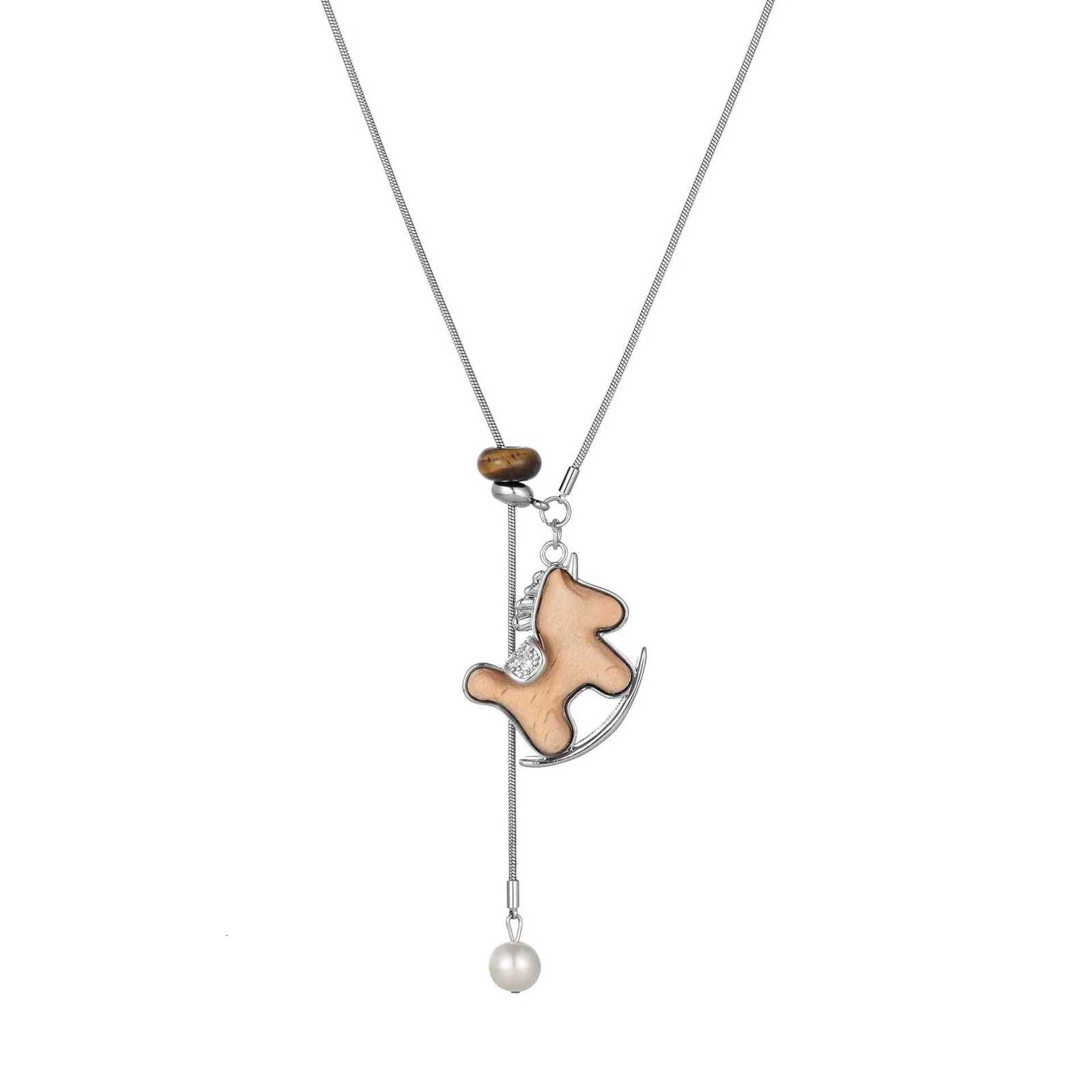 luxury Fashion Vintage Cute Wooden Small Horse Pendant Necklace for Women Rhinestone Pony Animal Adjustable Long Sweater Chain Jewelry M251227