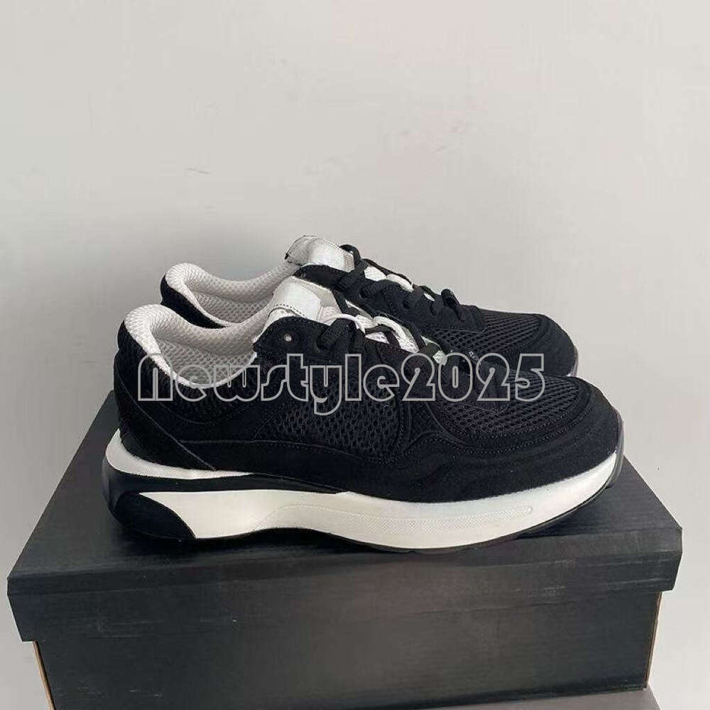 Women's Sports Desi… - image