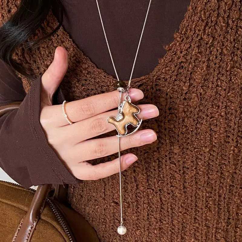 luxury 1pc Simple Fashionable Horse Collarbone Chain Necklace Earrings For Womens Creative Sweater Chain Jewelry Accessories Gifts M251227