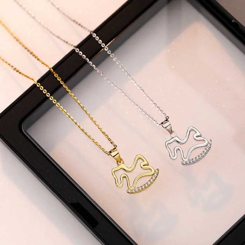 luxury Shiny 925 Sterling Silver Zircon Hollowed-out Childhood Wooden Horse Pendant Necklace for Woman Girlish Collarbone Chain Jewelry M251227
