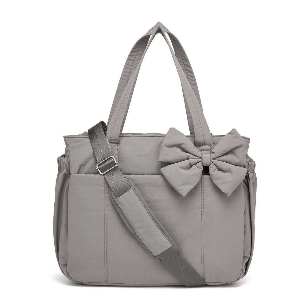 Versatile Unisex Hiker's Coat: Comfortable Winter Outerwear Combining Jacket and Daypack Features