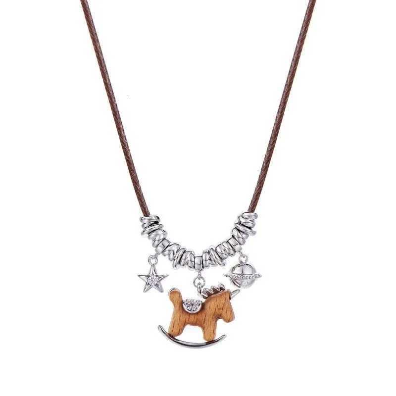 luxury Kawail Enamel Cartoon Horse Pendant Necklaces for Women Girls Long Adjustable Wax Rope Sweater Chain Chokers M251227
