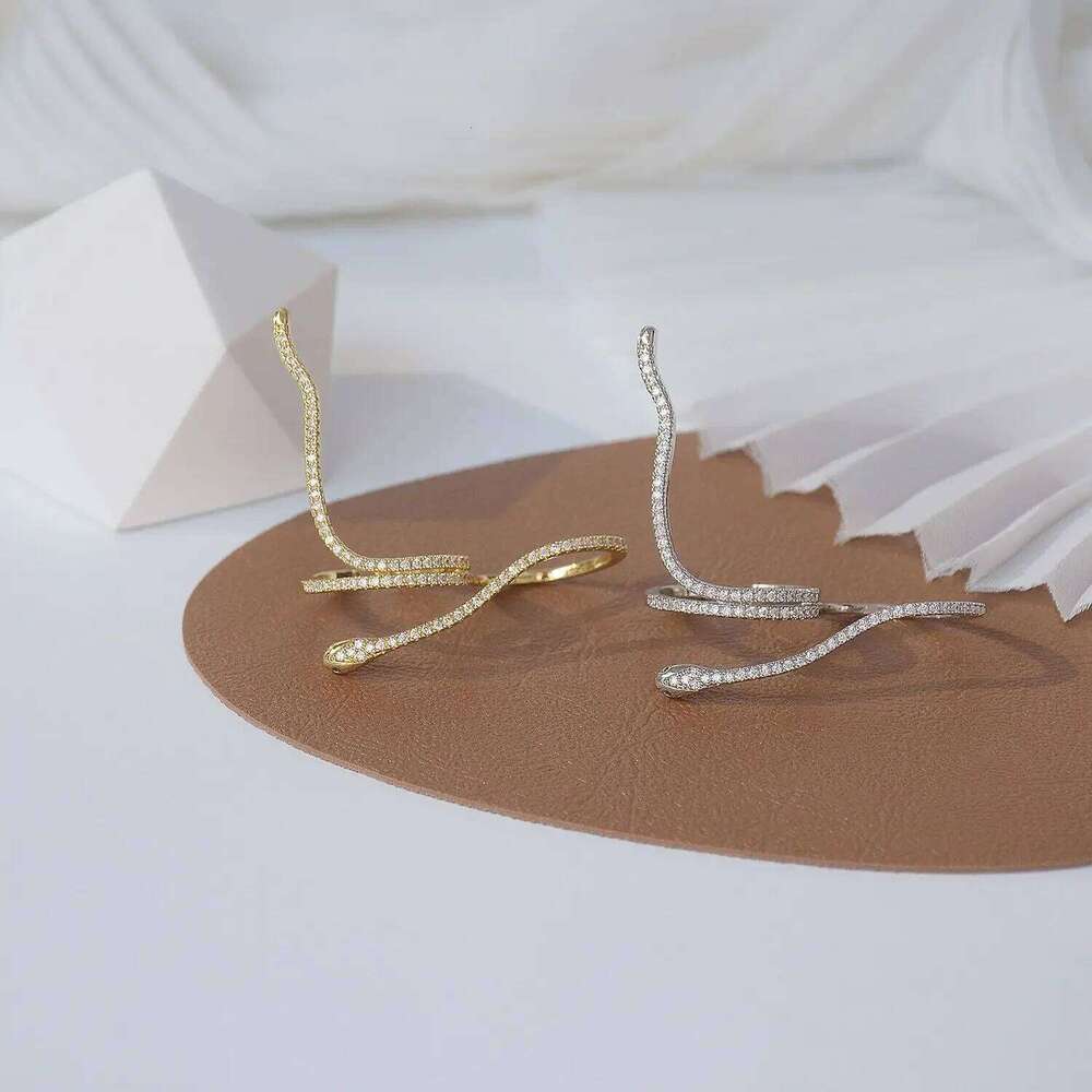 New Fashion Brand Delicate Crystal Adjustable for Women Luxury Jewelry Unique Zircon Snake Rings