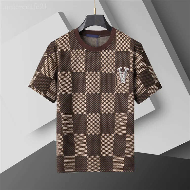 Summer Mens Designer louise T shirt Casual Man lvs Loose Tees With Letters Print Short Sleeves Top Sell Luxury Men Loose edition T Shirt M-3XL 17d