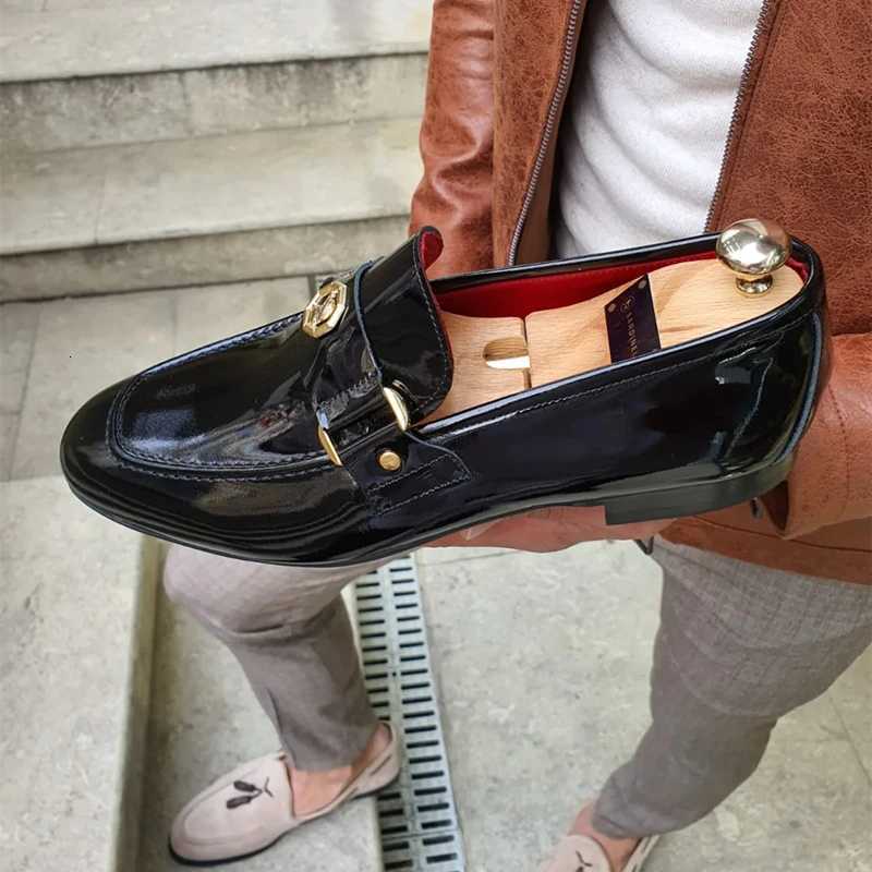 New Arrivals Loafers for Men Buckled Shiny Black Leather Shoes Slip-On Office Career Dress Shoes Free Shipping Big Size 38-47 Z251227