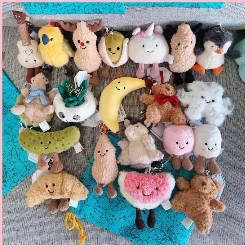 JC Bag Charms With labels and tags designer Keychain Kawaii Plush Toys Cartoon Dolls Childrens Gifts Novelty Funny peanut Keychain for Hanging On Bags Gifts