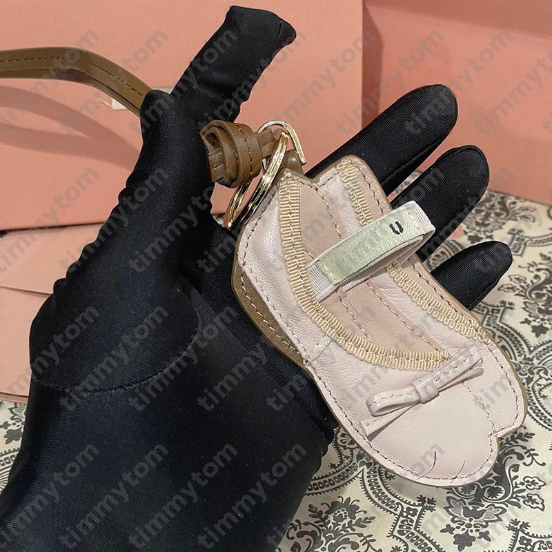 Designer Womens Bag Charm Bag Pendant Exquisite Charm Fashion Keychain Elegant Classic Letter Flower Bag Decoration Versatile For Girls