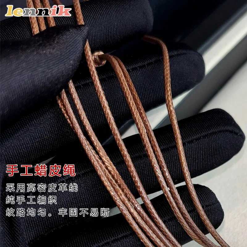 luxury Personalized Pony Pendant Gold Necklace Light Luxury Elegant High-end Design Autumn and Winter Essential Exquisite Long Jewelry M251227