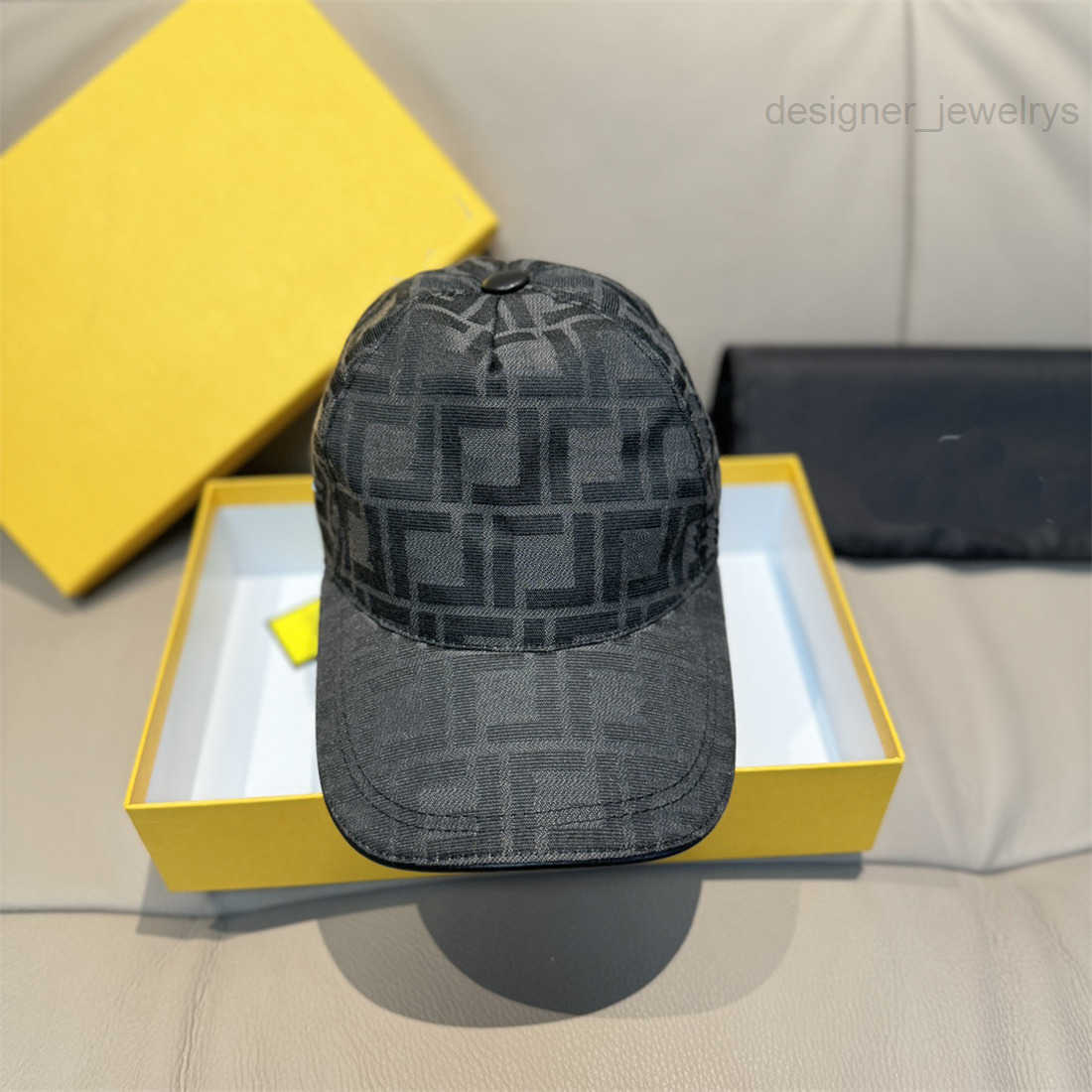 Fashion designer classic Cotton Baseball for men women high end luxury cap retro plaid letter Sun Bucket hat 88599vn