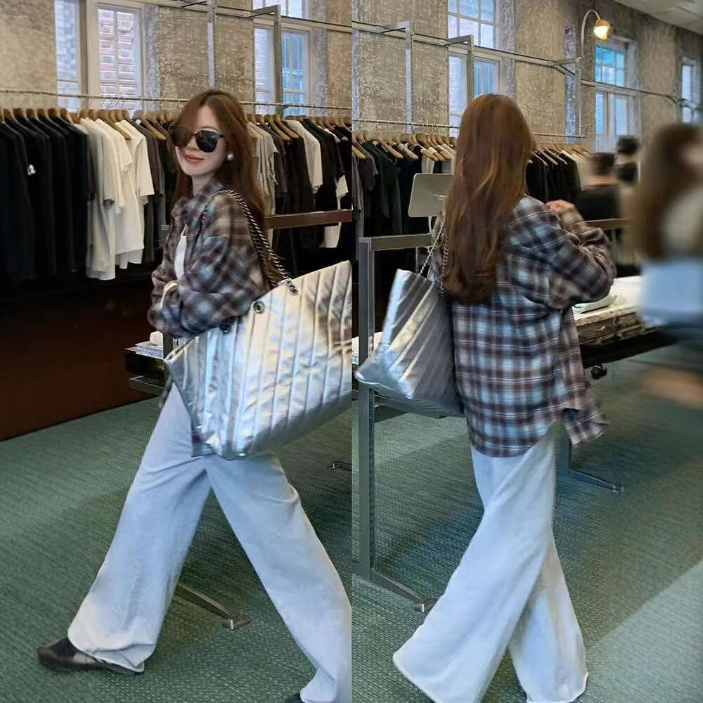 Spring Vintage Loose Fit Boyfriend Style Design Brushed Cotton Plaid Shirt For Women B5