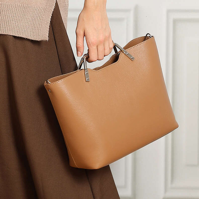 Luxury shoulder bag handbag Hobo genuine leather women's multifunctional retro top cowhide single handle simple commuting crossbody bag