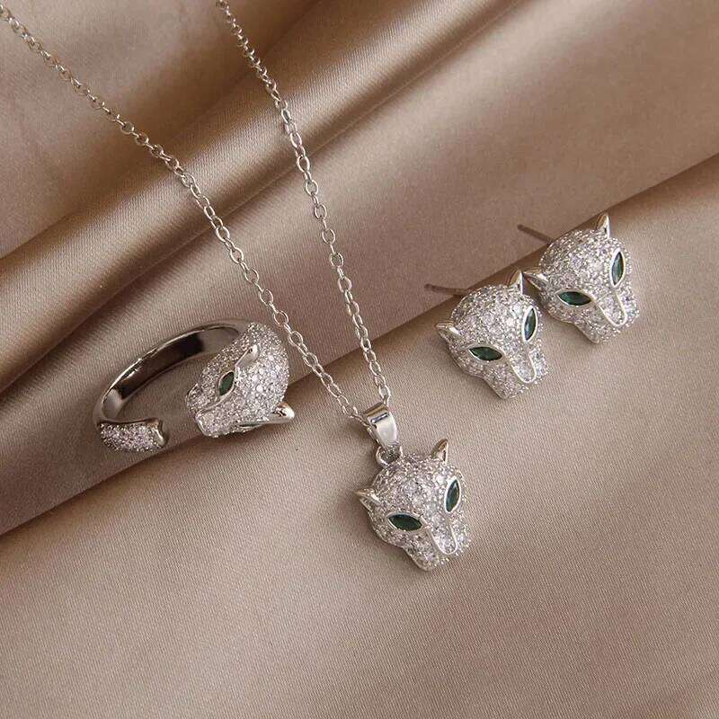 New Sight Luxury Zirconia Leopard Stud Earrings for Women Crystal Animal Charm Pendant Necklaces Open Rings Fashion Jewelry Set