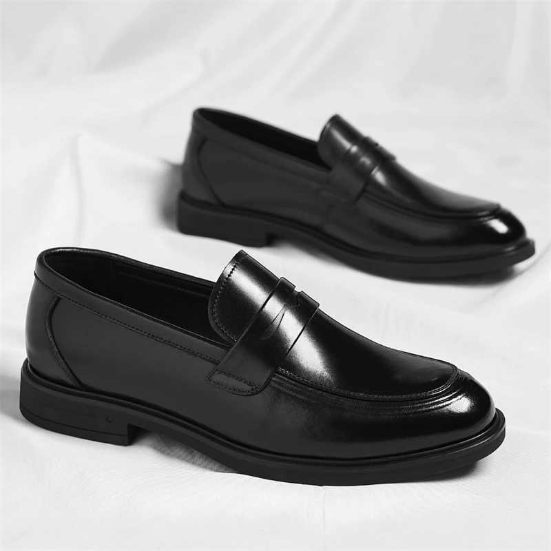 Mens Formal Leather Loafers Italian Style Slip-on Stylish Elegant Business Shoes Comfortable Lightweight Office Dress Shoes Z251227