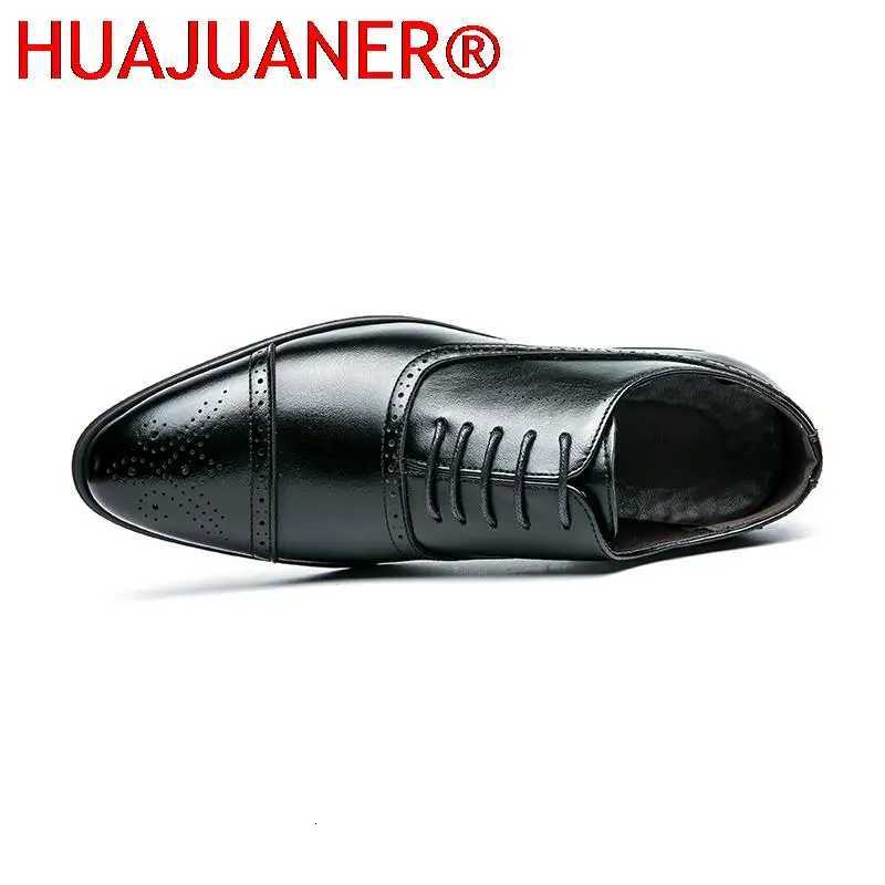 Genuine leather Oxfords Men Shoes Fashion Business Casual Party Banquet Daily Retro Carved Lace-up Brogue Dress Shoes H260504