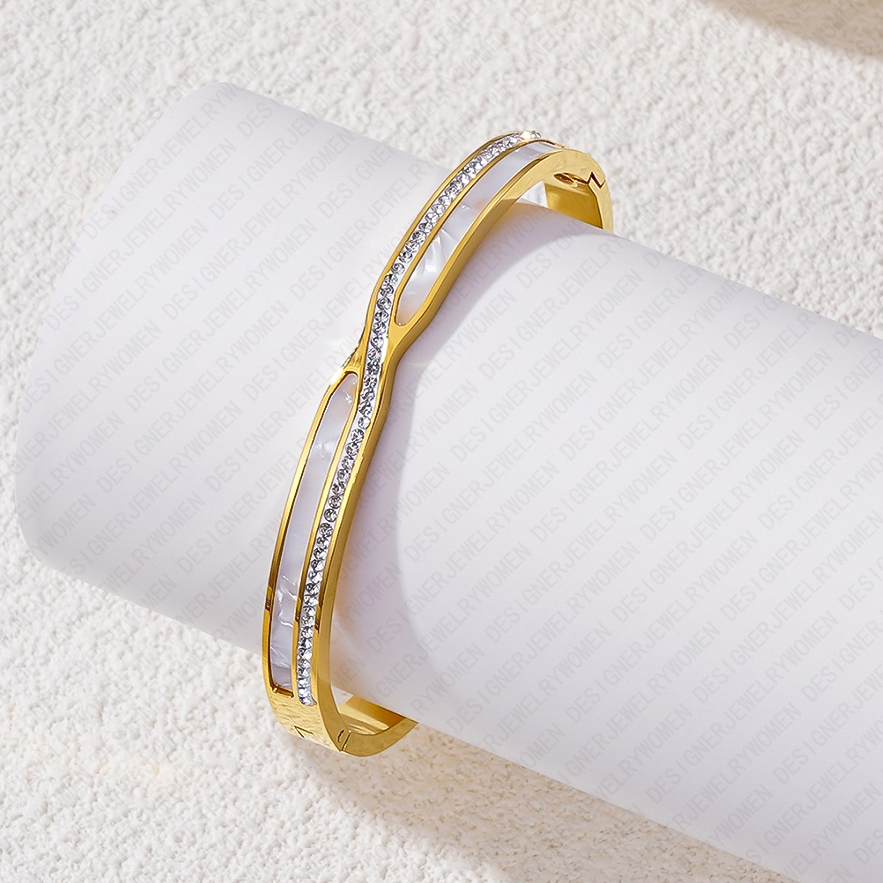 Designer Bracelet Bracelet for Women Gold Bangle Shell Bangles Luxury Jewlery Designer for Women Elegant Timeless Sparkling Gift Premium Exclusive Sig