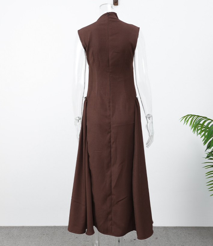 Elegant high waisted long dress for women fashionable sleeveless irregular half neck dress 2025 womens party evening dress