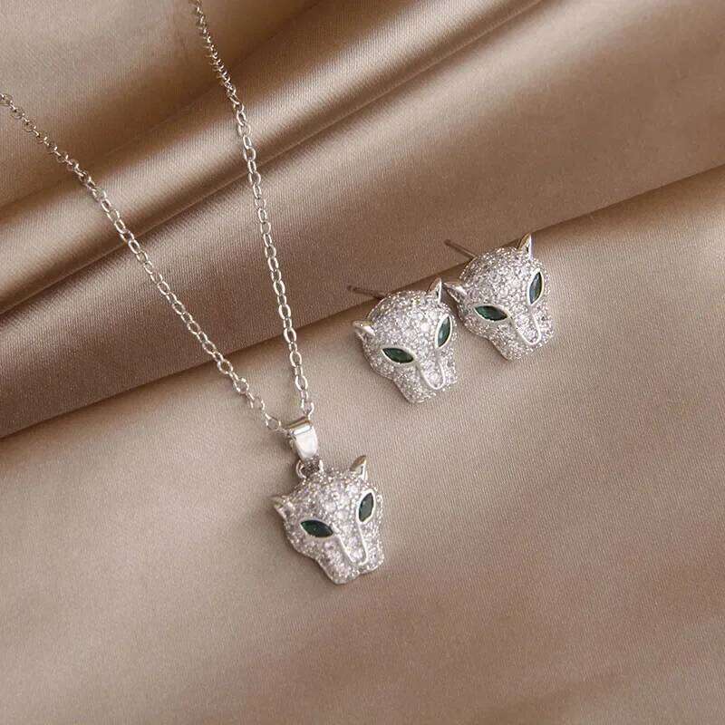 New Sight Luxury Zirconia Leopard Stud Earrings for Women Crystal Animal Charm Pendant Necklaces Open Rings Fashion Jewelry Set
