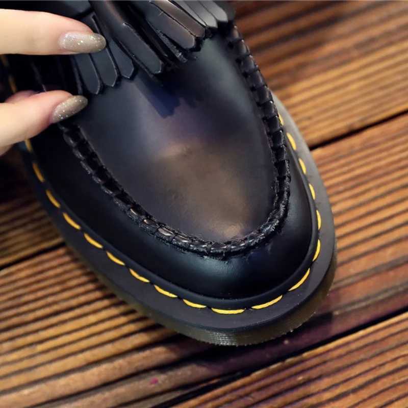 Spring and Autumn Men and Women Loafers 2024 Fashion Tassel Shoes Women Slip-On British Business Casual Leather Shoes Luxury 46 Z251227
