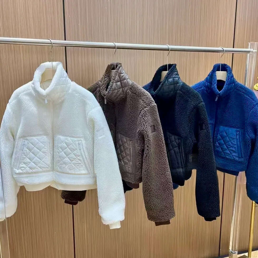 2025designer alonessitys set womens Autumn winter brown lambhair hooded short thick warm sporty and casual stand up collar zipper top sports alonessitys jacket