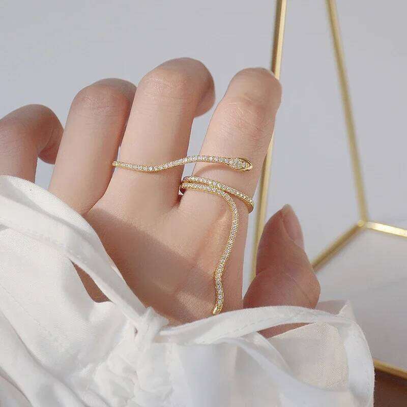 New Fashion Brand Delicate Crystal Adjustable for Women Luxury Jewelry Unique Zircon Snake Rings