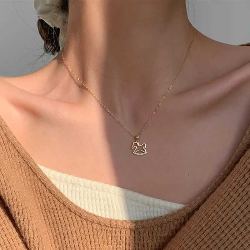luxury Shiny 925 Sterling Silver Zircon Hollowed-out Childhood Wooden Horse Pendant Necklace for Woman Girlish Collarbone Chain Jewelry M251227