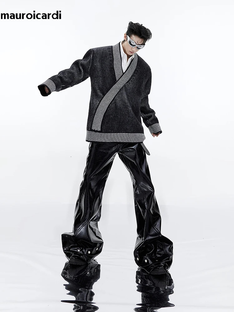 Mauroicardi Spring Autumn Cool Black Shiny Reflective Pu Leather Flare Pants for Men High Quality Trousers Mens er Clothes 251223
