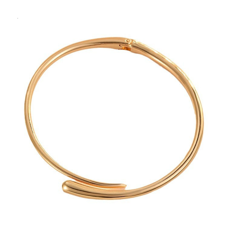 New Minimalist Water Drop Open Choker Necklace for Women Light Luxury Fashion Collarbone Chain Simple and High-End Jewelry 250420