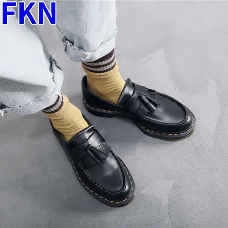 Spring and Autumn Men and Women Loafers 2024 Fashion Tassel Shoes Women Slip-On British Business Casual Leather Shoes Luxury 46 Z251227