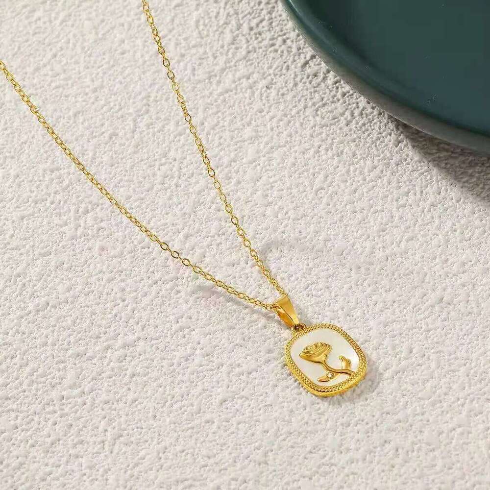 Design Sense Shell Cube Rose Pendant Gold Color Chain Stainless Steel Necklace 2025 Classic Jewelry Sexy Accessory For Women