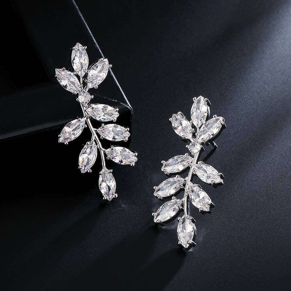 ZAKOL Elegant Marquise Leaf Shaped Drop Earrings for Women Shiny Clear Zircon Silver Color Bridal Earring Wedding Jewelry