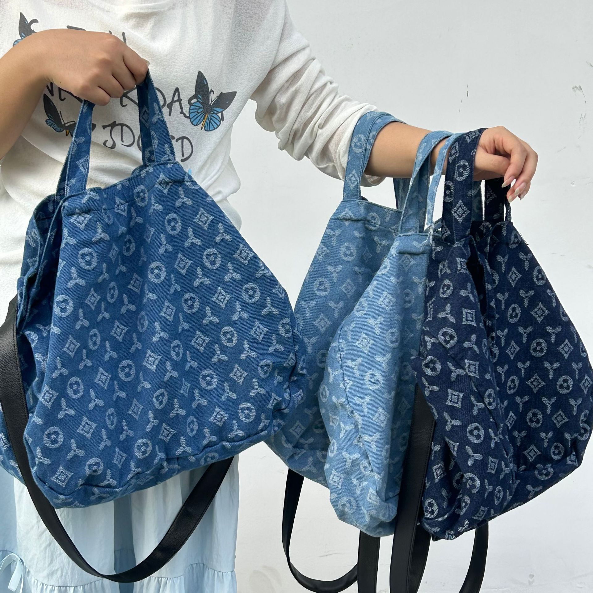 Free Shipping 2026 New Design Denim Print Shoulder Bag Women Spring Summer Simple Fashion Large Capacity Commuter Tote Casual Underarm Bag