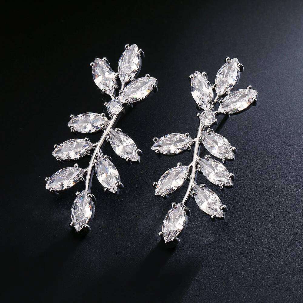 ZAKOL Elegant Marquise Leaf Shaped Drop Earrings for Women Shiny Clear Zircon Silver Color Bridal Earring Wedding Jewelry