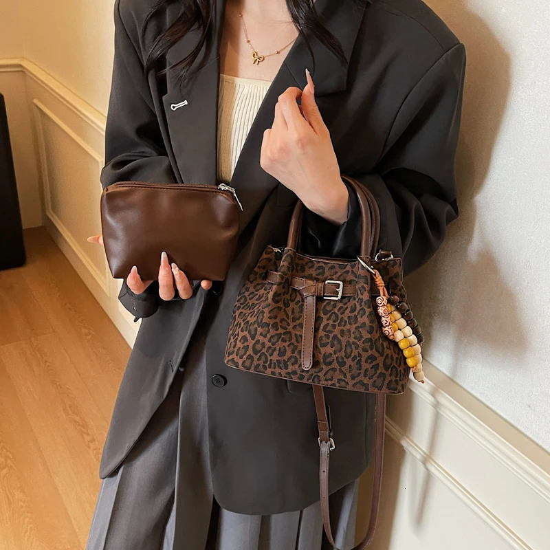 LEFTSIDE Womens Suede Leather Handbag Top-Handle Satchel Purse Vintage Chic Small Tote Bag for Daily Use Winter Trend 251225