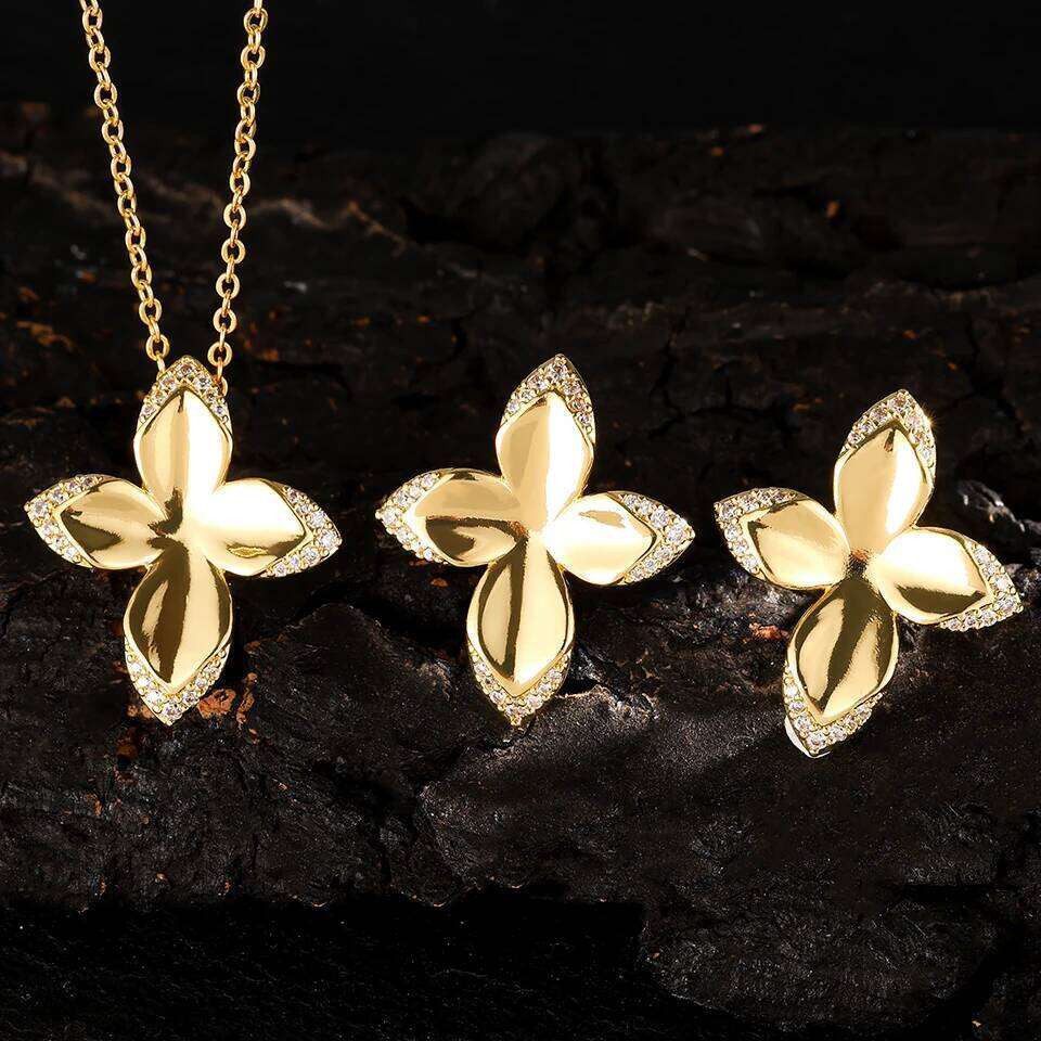 ZAKOL Luxury Copper Metal Micro-inlaid Zircon Four-leaf Flower Earring Women Wedding Party Earring/Necklace Jewelry Set