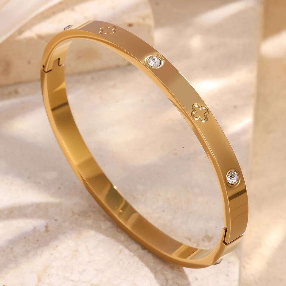 ZAKOL New Creative Stainless Steel Four-leaf Flower Set for Women Buling Rhinestone Hip-hop Bracelet Jewelry Gift