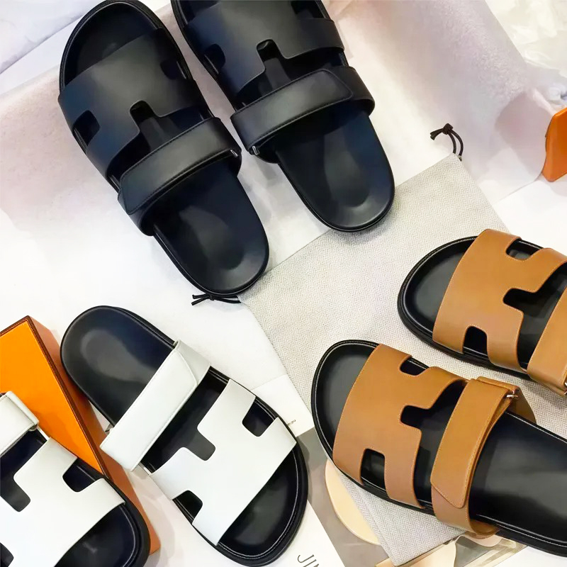 Chypre Sandals Designer Leather Women Man Slides Oran Sandal Summer Flat Shoes Fashion Beach Slippers Letter Outdoor Indoor With Dust Bag 35-47