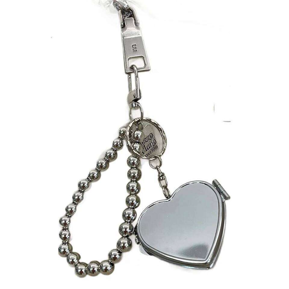 ZAKOL New Y2k Style Silver Color Beads KeyChain with Heart Shaped Mirror Korean Fashion Handbag Ornament Accessories Gift