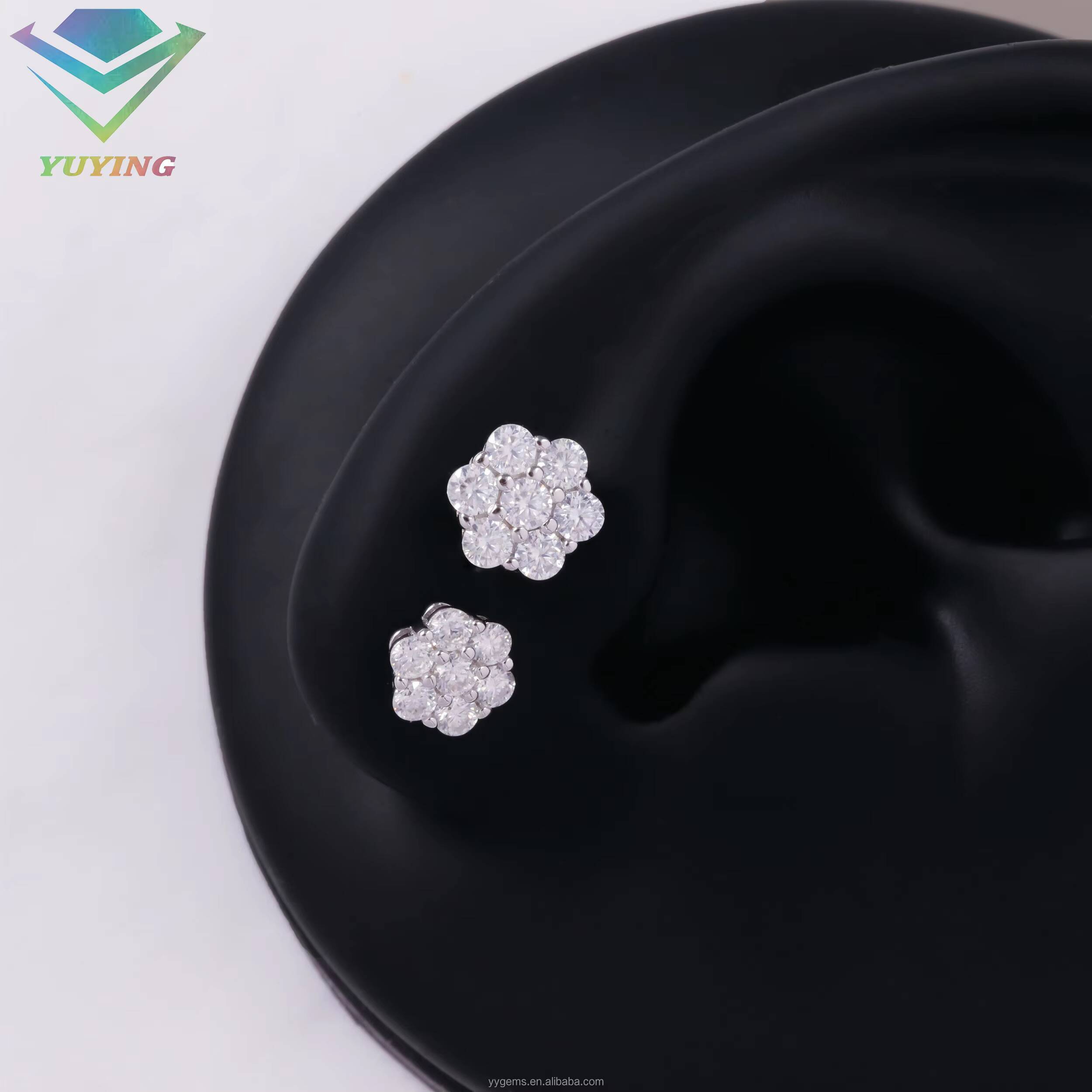 Fine Jewelry S925 Sterling Silver 7 Stones Flower Earrings Fashion Jewelry Iced out Moissanite Stud Earrings Popular Style Stud