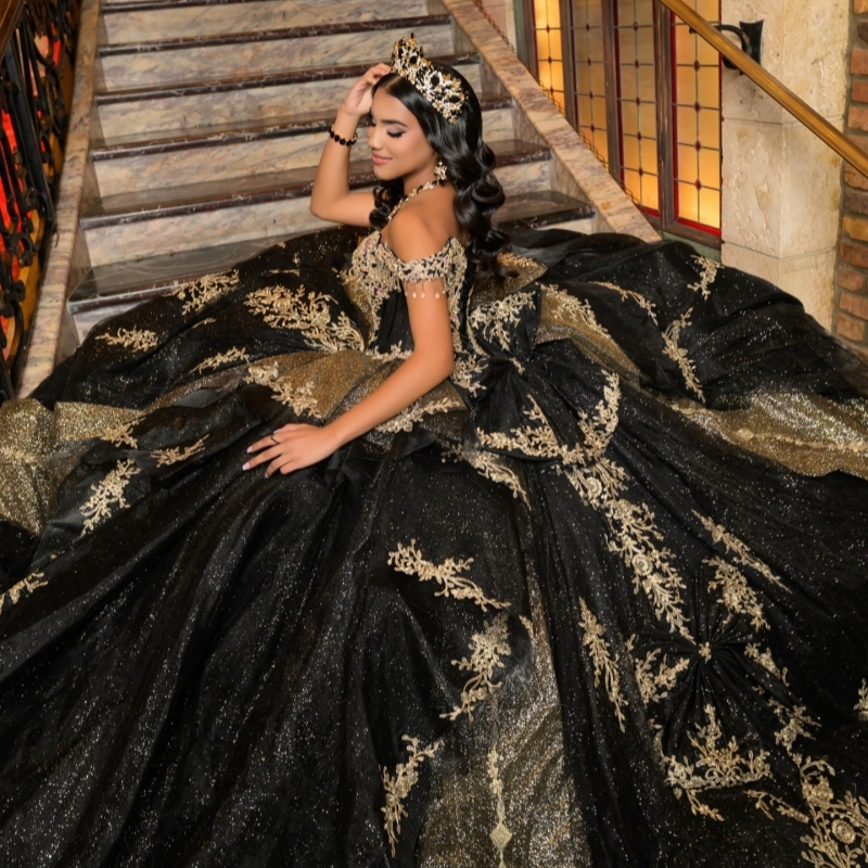 Black Shiny Quinceanera Dresses Off The Shoulder Applique Lace Beading Crystal Tull Ball Gown Vestidos De 15 Anos Sweet 16 Dress